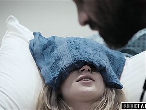 pure TABOO weirdo doc Gives teenage Patient cunt examination